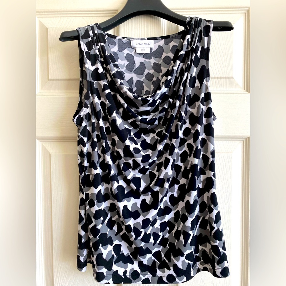 EUC Calvin Klein sleeveless blouse with cowl neckline. Like new!!!